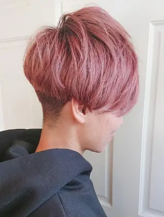カラー ショート✨ボブ✨代表 新田見美仁のヘアスタイル
