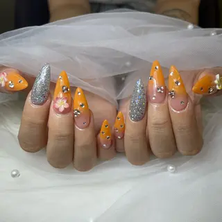 ネイル NiJi Nailsのネイルデザイン