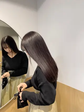 ロング 都築 菜美のヘアスタイル