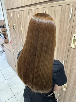 ロング 美髪縮毛矯正 穴見太伍のヘアスタイル