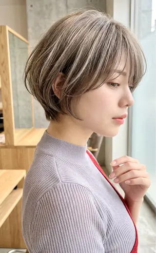 ショート イズ ミのヘアスタイル