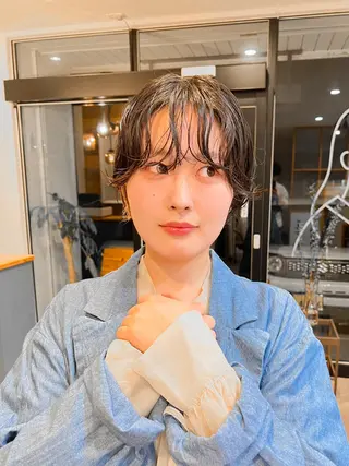 ショート パーマ イトウ ヒロヤのヘアスタイル