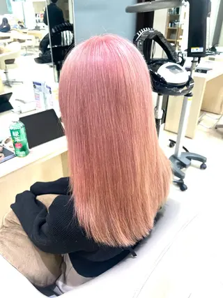 セミロング カラー 暖色/ブリーチカラー 🎀 M i k uのヘアスタイル