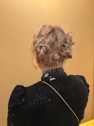 ミディアム 月野涼風 /レイヤーカットのヘアスタイル
