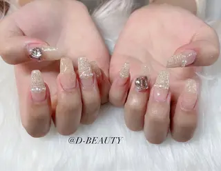 ネイル D-BEAUTY Nailsalonのネイルデザイン
