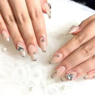 ネイル le'a -レア-のネイルデザイン