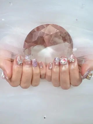 ネイル Queeens nailのネイルデザイン