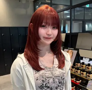 ミディアム 奥山 みのりのヘアスタイル