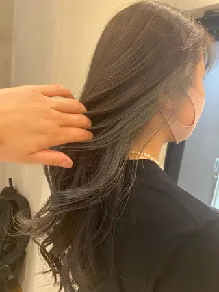 ミディアム 新宿/顔周りカット +レイヤー＝しずく♩のヘアスタイル