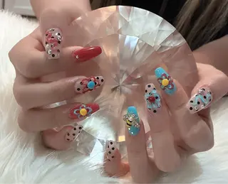 ネイル LoaChaton kaeのネイルデザイン