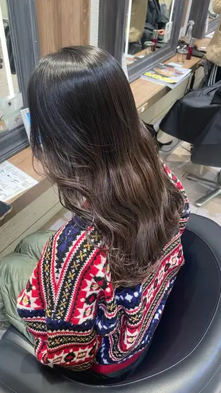 ロング ヘアアレンジ ふわっと抜け感🫧 ブラウンベージュ🤎のヘアスタイル
