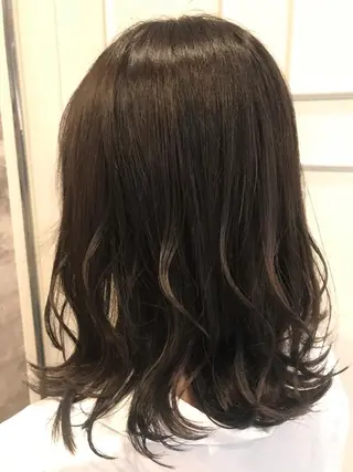 ミディアム カラー Blanco Color&Careのヘアスタイル