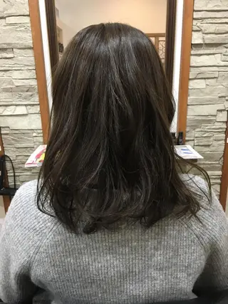 セミロング 山岡 秀規のヘアスタイル