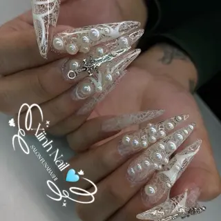 ネイル XIINHNAIL 船橋店 馬詰ちゃんのネイルデザイン