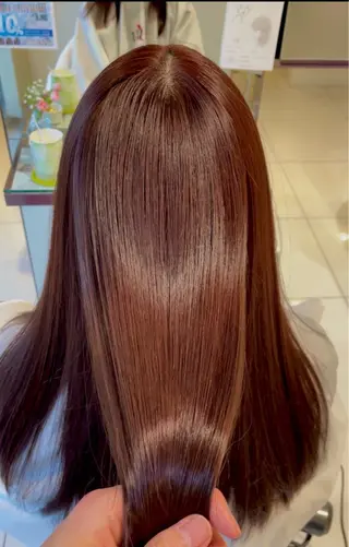 ロング 𓊆美髪矯正𓊇岡田 昂樹のヘアスタイル
