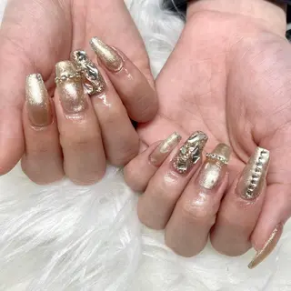 セミロング ネイル Y. Sのネイルデザイン