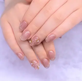 ミディアム Star Beautyのネイルデザイン