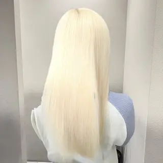 セミロング カラー ヘアアレンジ ✨ブリーチ支持No1 複雑履歴修正/舘岡のヘアスタイル