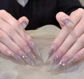 ネイル D-BEAUTY Nailsalonのネイルデザイン