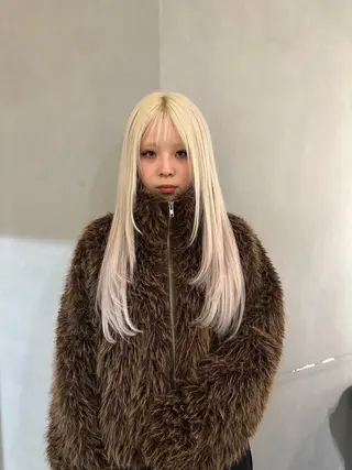ロング カラー 美髪・シールエクステ ホソタニリョウコのヘアスタイル