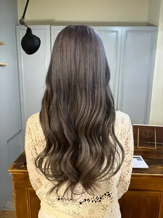 ロング カラー 🤩噂のMr.髪ポジ ティブ®️yu🤩のヘアスタイル