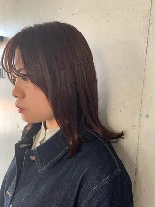 ミディアム カラー 藤田 衣子のヘアスタイル