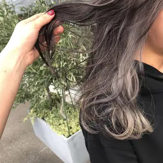 カラー YUI𓍯ｴｸｽﾃ /ﾆｭｱﾝｽｶﾗｰのヘアスタイル