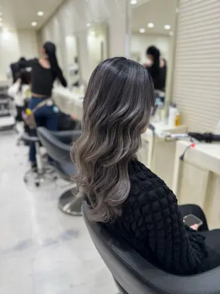 ロング 縮毛矯正× ブルーブラック/池袋のヘアスタイル