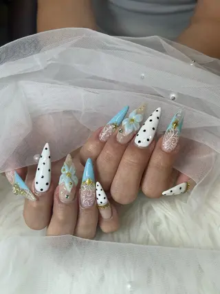 ネイル NiJi Nailsのネイルデザイン