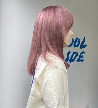 ミディアム カラー ボブ／レイヤー／艶 🦕risa  森下のヘアスタイル