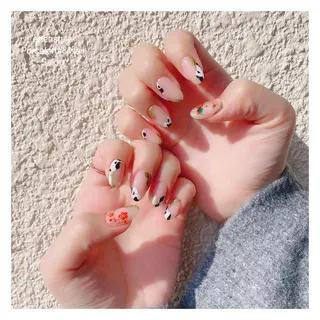 ミディアム ネイル 🐾enen style 🐾のネイルデザイン