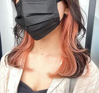 ミディアム 岡田 陸のヘアスタイル