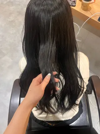 カラー 顔周りカット/ 透明感カラー/ユイのヘアスタイル