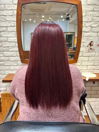 カラー 岩崎 優のヘアスタイル