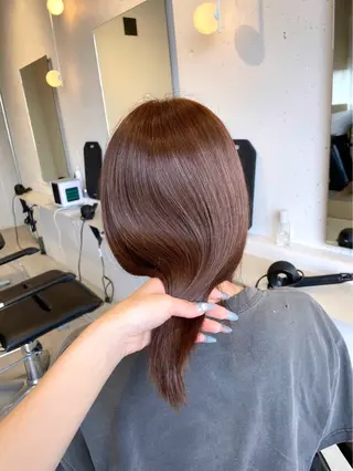 ミディアム カラー tim hinaのヘアスタイル