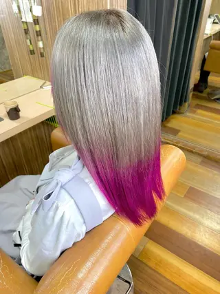 セミロング カラー 内山 京耶のヘアスタイル