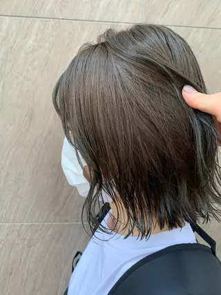 ミディアム カラー Takahashi Yuriのヘアスタイル