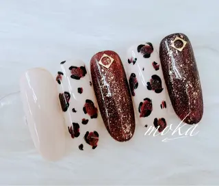 ネイル 胡蝶蘭レディースサロ ンNailMOKAのネイルデザイン