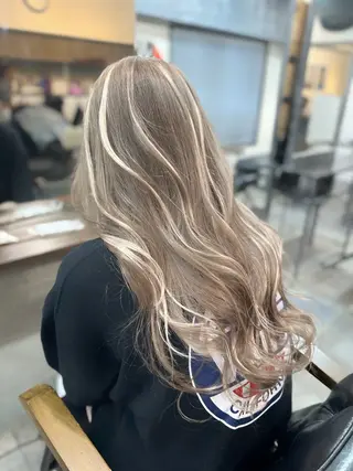 ロング ⭐️エクステ指名 No.1⭐️高頭のヘアスタイル