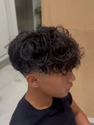 パーマ メンズ 🐲ツイスパ🐲 フェード/龍のヘアスタイル