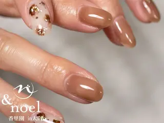ネイル もも 🍑のネイルデザイン