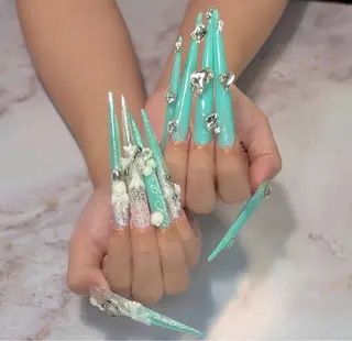 ネイル Lenie Nail Salonのネイルデザイン