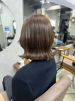 ショート カラー YUI ハイトーンカラーのヘアスタイル