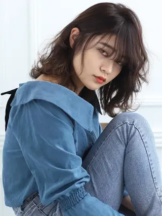 ミディアム カラー サワタ ミサのヘアスタイル