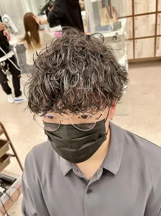 ショート 京都河原町 メンズパーマ助川龍哉のヘアスタイル