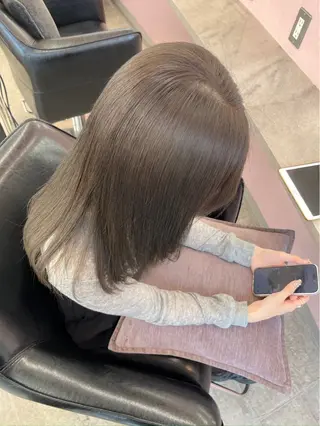 カラー nanami 【MATTY】のヘアスタイル