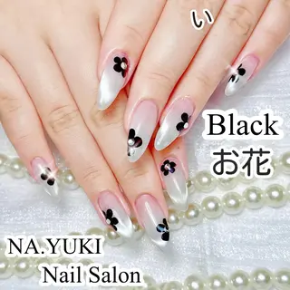 ネイル Miki 🩵のネイルデザイン
