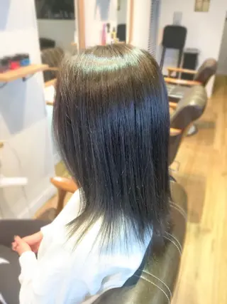 カラー 堀 望美のヘアスタイル