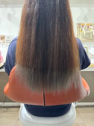 ロング カラー 大塚 しおりのヘアスタイル