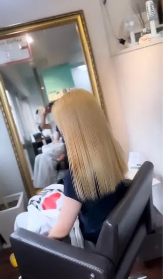 ロング 岩沢 奏多のヘアスタイル